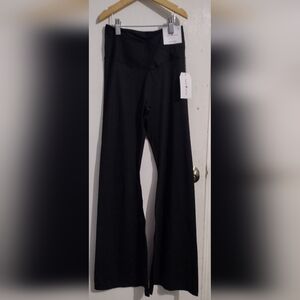 Black Women's Love Wish V Waist Flared Leggings (11") Sz Med NWT